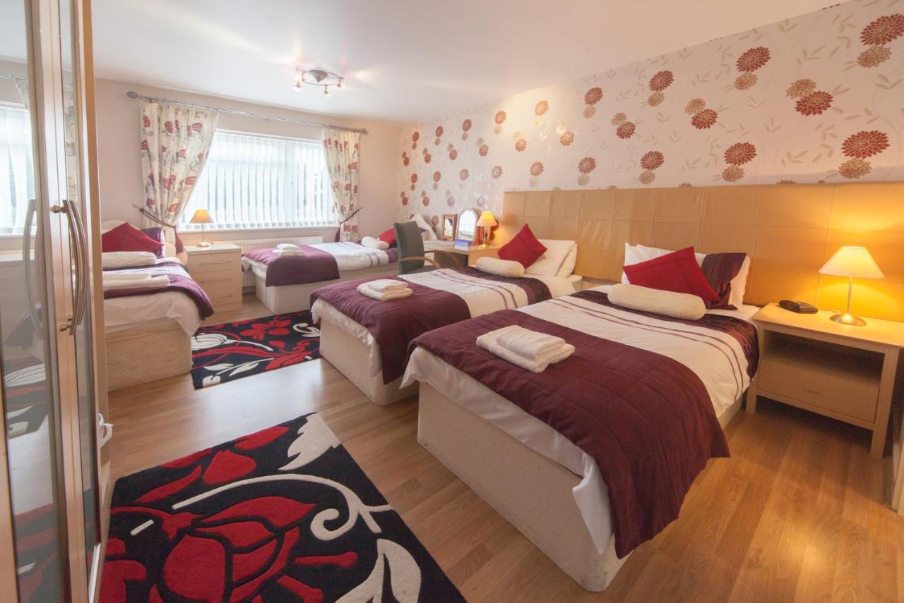 Wyngate Guest House Great Meols Extérieur photo